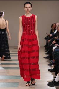 Azzedine Alaïa RTW Spring 2017 Paris