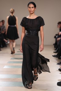 Azzedine Alaïa RTW Spring 2017 Paris
