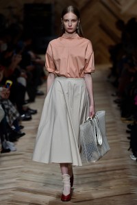 Beautiful People RTW Spring 2017 Tokyo Fashion Week