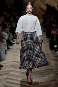 Beautiful People RTW Spring 2017 Tokyo Fashion Week