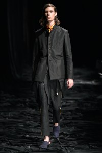 Bed J.W. Ford RTW Spring 2017 Tokyo Fashion Week