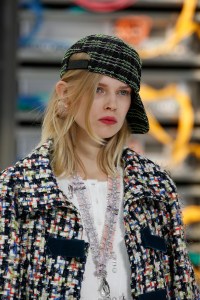 Chanel Shoes and Bags for Spring 2017: Detail Photos of Accessories From the Runway