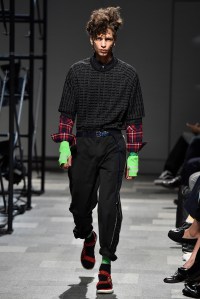 Discovered RTW Spring 2017 Tokyo Fashion Week