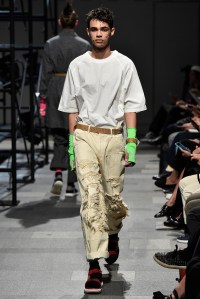 Discovered RTW Spring 2017 Tokyo Fashion Week