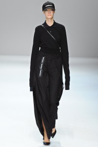 Dressedundressed RTW Spring 2017 Tokyo Fashion Week