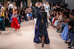 Esteban Cortazar RTW Spring 2017
