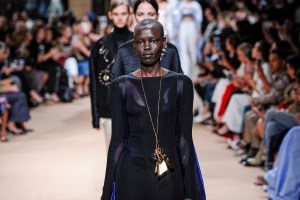 Esteban Cortazar RTW Spring 2017