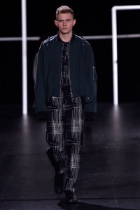 Ethosens RTW Spring 2017 Tokyo Fashion Week