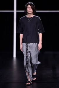 Ethosens RTW Spring 2017 Tokyo Fashion Week