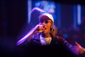 Wiz Khalifa performing.