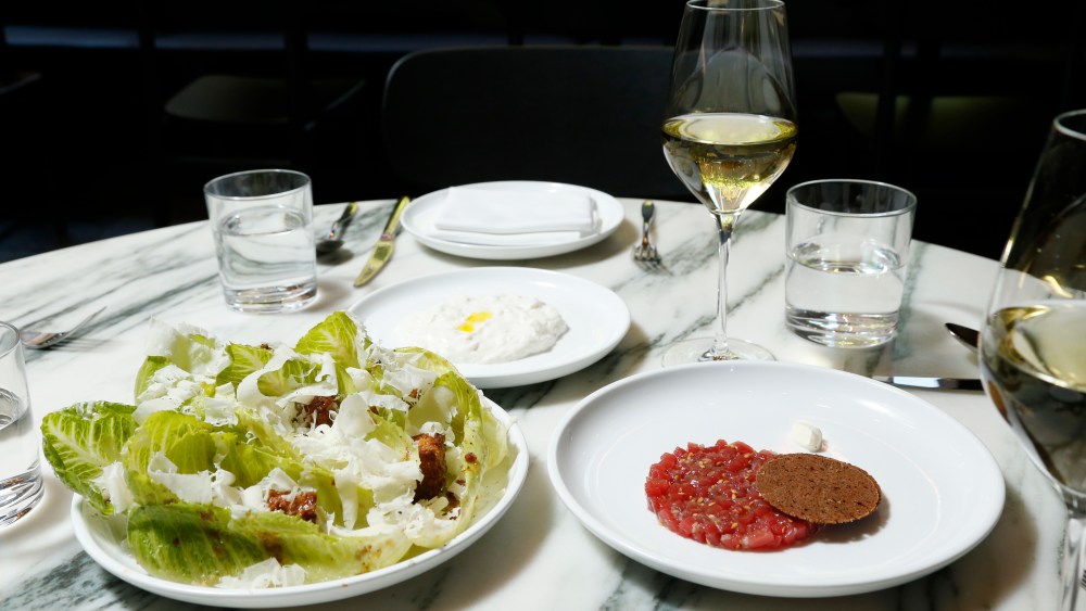 Flora Bar and Café Opens in Met Breuer