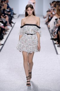 Giambattista Valli RTW Spring 2017