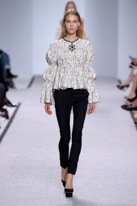 Giambattista Valli RTW Spring 2017