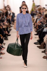 Balenciaga RTW Spring 2017