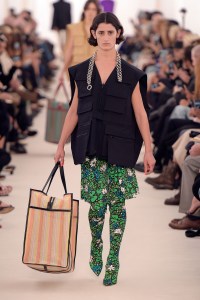 Balenciaga RTW Spring 2017