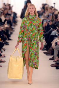 Balenciaga RTW Spring 2017