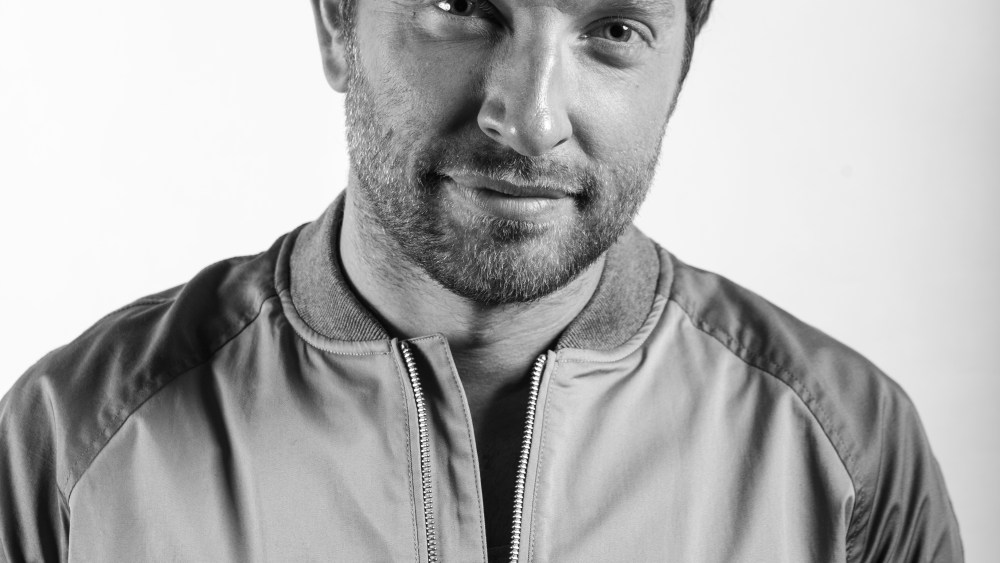Brett Eldredge Channels Classic Crooners for His Style