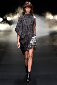 Johan Ku RTW Spring 2017 Tokyo Fashion Week