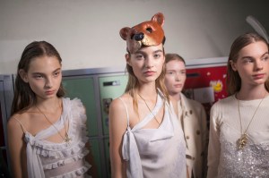 Backstage at John Galliano RTW Spring 2017