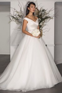 Legends Romona Keveza Bridal Fall 2017