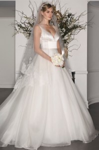 Legends Romona Keveza Bridal Fall 2017