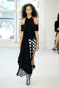 Louis Vuitton RTW Spring 2017