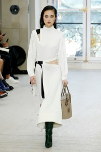 Louis Vuitton RTW Spring 2017