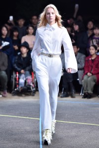 Mikio Sakabe RTW Spring 2017 Tokyo Fashion Week