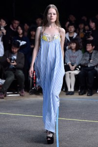 Mikio Sakabe RTW Spring 2017 Tokyo Fashion Week