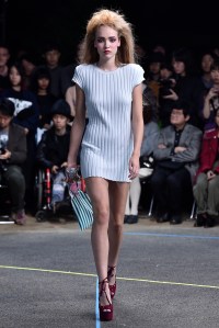 Mikio Sakabe RTW Spring 2017 Tokyo Fashion Week
