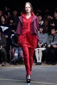 Mikio Sakabe RTW Spring 2017 Tokyo Fashion Week