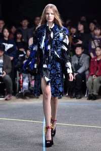 Mikio Sakabe RTW Spring 2017 Tokyo Fashion Week