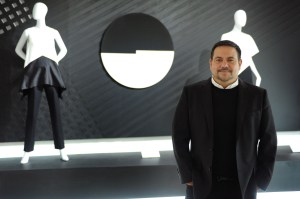 "Narciso Rodriguez: An Excercise in Minimalism"