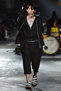 Nehanne Mihara Yasuhiro RTW Spring 2017 Tokyo Fashion Week