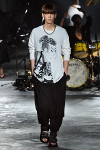 Nehanne Mihara Yasuhiro RTW Spring 2017 Tokyo Fashion Week