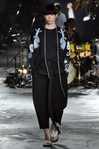 Nehanne Mihara Yasuhiro RTW Spring 2017 Tokyo Fashion Week