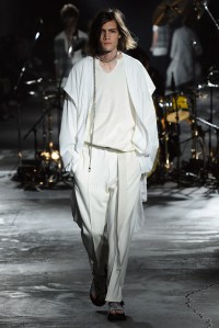 Nehanne Mihara Yasuhiro RTW Spring 2017 Tokyo Fashion Week