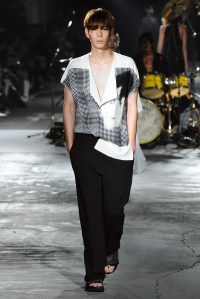 Nehanne Mihara Yasuhiro RTW Spring 2017 Tokyo Fashion Week
