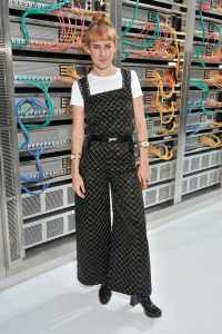 Owlle front row chanel spring 2017