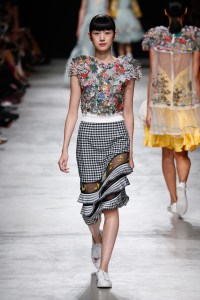 Rahul Mishra RTW Spring 2017
