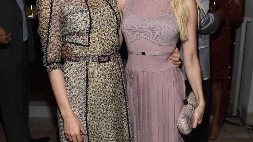 Hammer Museum Gala in the Garden 2016 Sarah Paulson and Emma Roberts