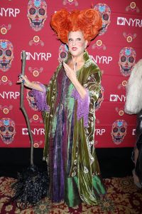 Bette Midler Winifred Sanderson Hocus Pocus Halloween 2016