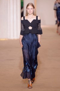 Roland Mouret RTW Spring 2017