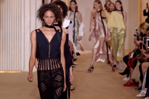 Roland Mouret RTW Spring 2017