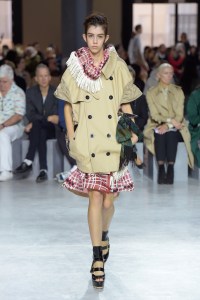 Sacai RTW Spring 2017