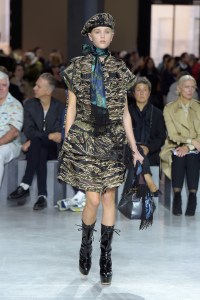 Sacai RTW Spring 2017
