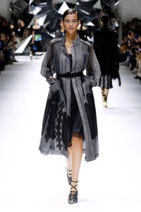 Shiatzy Chen RTW Spring 2017