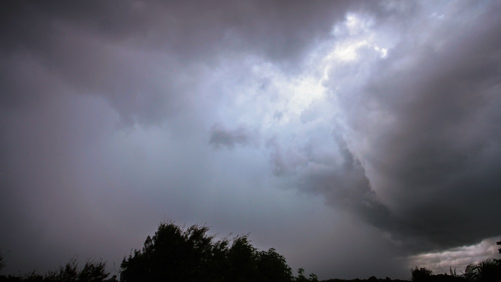 Using Technology to Manage Hurricane Matthew's Impact on Supply Chains