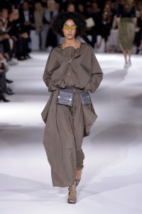 Stella McCartney RTW Spring 2017