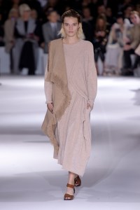 Stella McCartney RTW Spring 2017